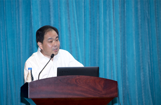 上海立信会计金融学院王祖荣教授做报告