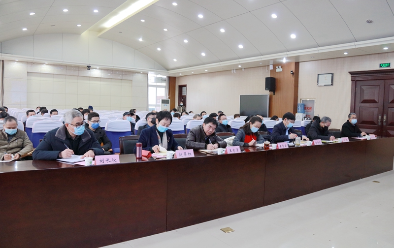 党委书记王雪云出席会议